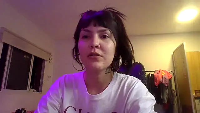 miapink33 online show from March 2026 11:42:02 PM