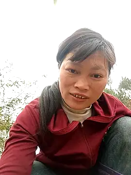 siusiu-00 online show from December 2025 12:37:02 AM