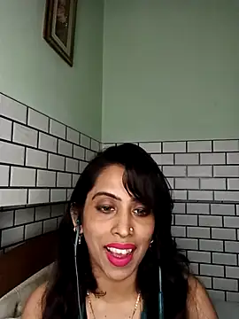 Darling Annie online show from November 2025 08:09:01 PM