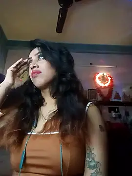 Darling Annie online show from December 2025 06:48:02 PM