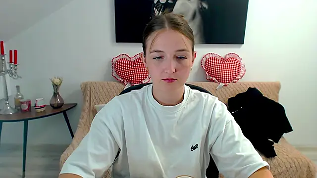AnneWilsonn online show from June 2026 06:29:02 AM