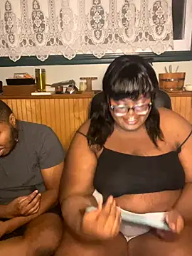 TheChubbySiren online show from October 2025 01:22:01 AM