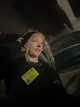 queenkelly1234 online show from February 2026 03:25:01 AM