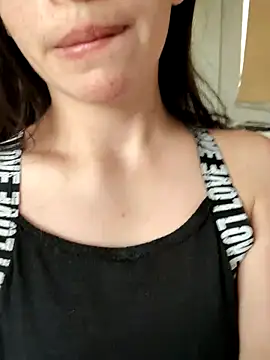 Snapshot of Excitedcouple06 chatting on November 2025 12:06:02 PM Excitedcouple06 online show from November 2025 12:06:02 PM