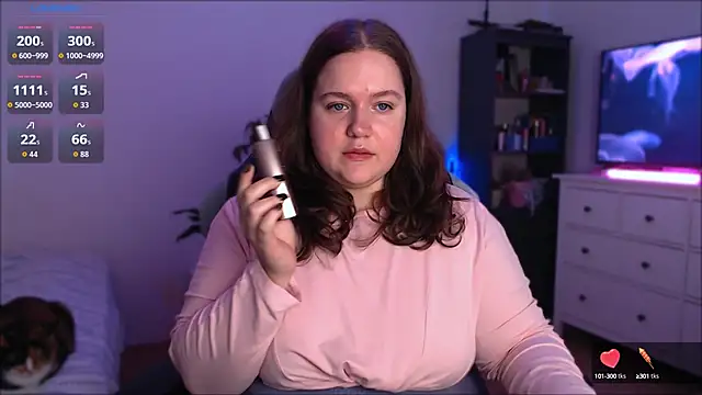 Snapshot of SummerTina chatting on September 2025 08:19:01 AM SummerTina online show from September 2025 08:19:01 AM