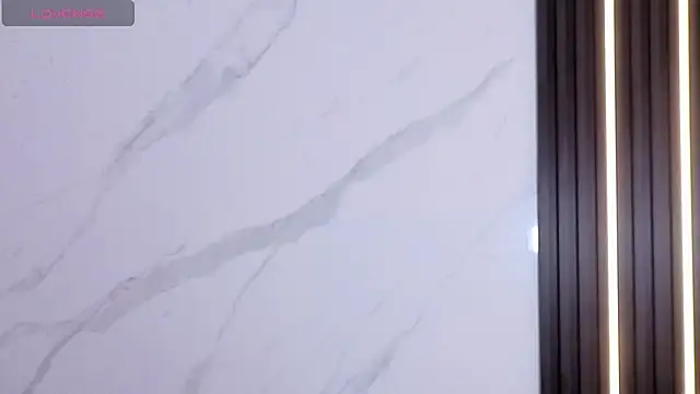 Snapshot of Alisson_brown1_ chatting on October 2025 08:20:01 PM Alisson brown1  online show from October 2025 08:20:01 PM