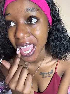 NyahHeat online show from April 2026 08:22:02 AM