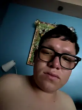 Snapshot of AlexRZ93 chatting on October 2025 07:08:01 AM AlexRZ93 online show from October 2025 07:08:01 AM