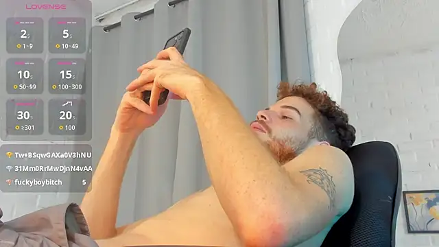 Snapshot of MATEO_HUNTER chatting on February 2026 10:29:01 AM MATEO HUNTER online show from February 2026 10:29:01 AM