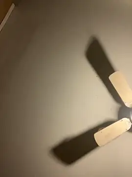 CarmeloA online show from November 2025 09:09:01 AM