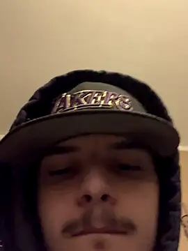 CarmeloA online show from November 2025 08:02:01 AM