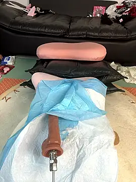 Snapshot of youzi33 chatting on January 2026 10:52:02 AM youzi33 online show from January 2026 10:52:02 AM