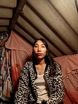 -Kem-01 online show from October 2025 02:56:02 PM