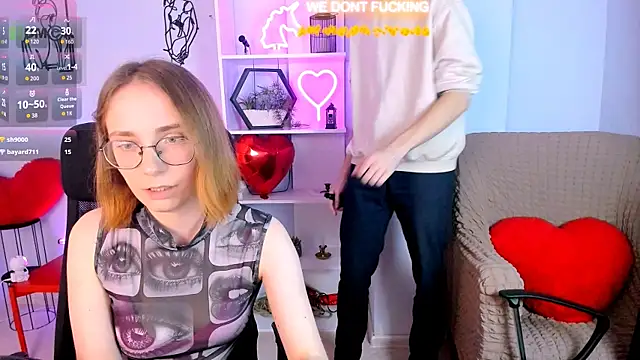 Snapshot of evalora_vei chatting on November 2025 12:53:02 PM evalora vei online show from November 2025 12:53:02 PM