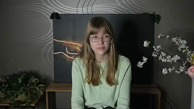 Snapshot of KiaCulcasi chatting on October 2025 11:57:02 AM KiaCulcasi online show from October 2025 11:57:02 AM