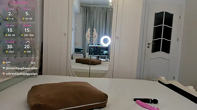 Ailinaioki online show from November 2025 12:07:02 PM