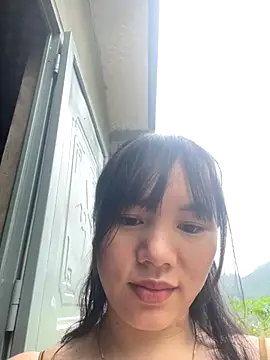 Snapshot of hanaa-show chatting on November 2025 04:22:02 AM hanaa-show online show from November 2025 04:22:02 AM