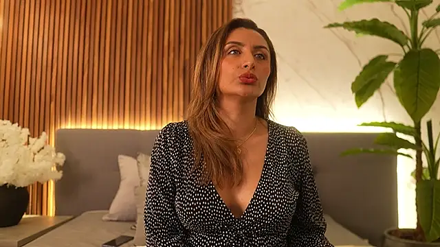 VictoriaBellah online show from February 2026 10:25:01 PM