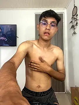 Snapshot of Muchachito18 chatting on January 2026 06:55:02 PM Muchachito18 online show from January 2026 06:55:02 PM