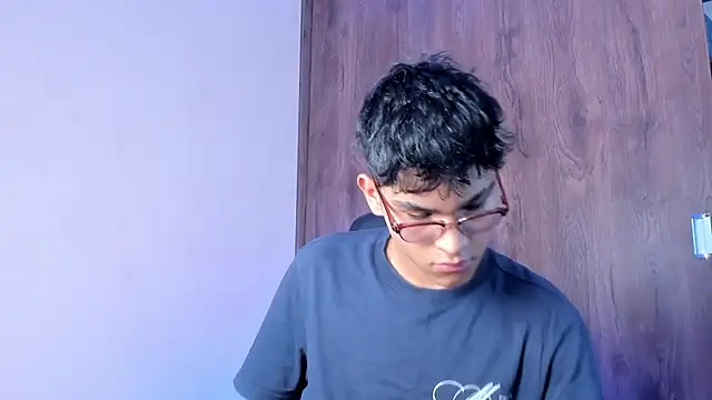 Snapshot of Muchachito18 chatting on February 2026 08:57:02 PM Muchachito18 online show from February 2026 08:57:02 PM