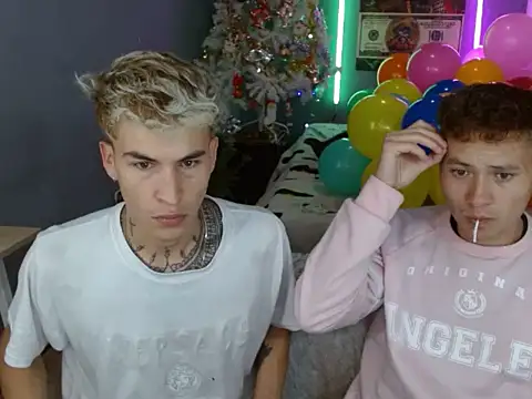 Snapshot of Latin_boysxxxx chatting on November 2025 11:57:02 PM Latin boysxxxx online show from November 2025 11:57:02 PM