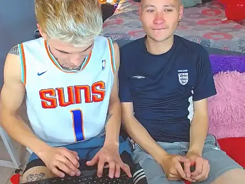 Snapshot of Latin_boysxxxx chatting on November 2025 11:32:01 PM Latin boysxxxx online show from November 2025 11:32:01 PM