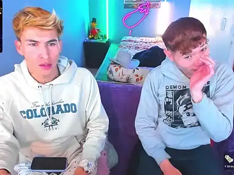 Snapshot of Latin_boysxxxx chatting on February 2026 06:26:02 PM Latin boysxxxx online show from February 2026 06:26:02 PM