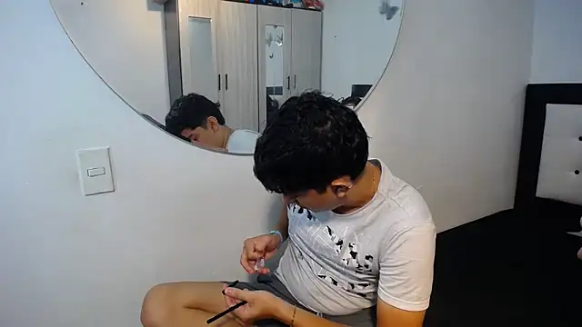 Dravith Valery online show from November 2025 05:19:02 AM