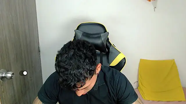 Maynow 666 online show from October 2025 08:18:01 PM