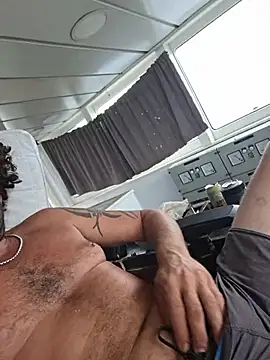 Snapshot of shainnfk chatting on November 2025 04:29:02 AM shainnfk online show from November 2025 04:29:02 AM