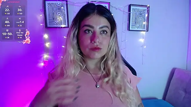 Sweet Bella Valery online show from March 2026 11:33:02 AM