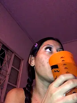 santosz83 online show from November 2025 05:17:01 AM