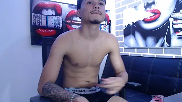 Diegovega21 online show from October 2025 07:02:01 PM