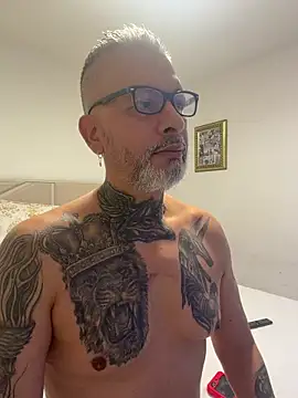 Snapshot of roygomez chatting on October 2025 04:14:02 PM roygomez online show from October 2025 04:14:02 PM