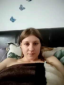 SandyCassie online show from October 2025 06:30:01 AM