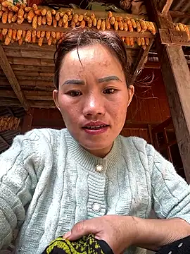 Saomai25 online show from November 2025 06:22:01 AM