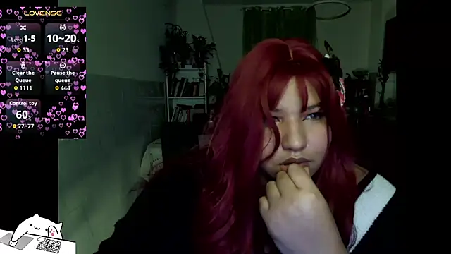 FullSizeQueen online show from October 2025 10:32:02 PM