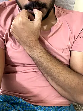 Handsome8677 online show from November 2025 09:03:02 PM