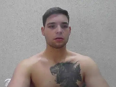 Snapshot of Zure-xxx chatting on May 2026 10:07:01 PM Zure-xxx online show from May 2026 10:07:01 PM