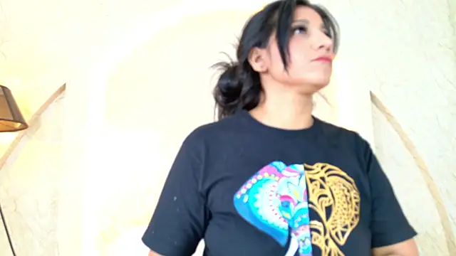 Snapshot of Antonella_Russo1 chatting on July 2026 01:28:01 PM Antonella Russo1 online show from July 2026 01:28:01 PM