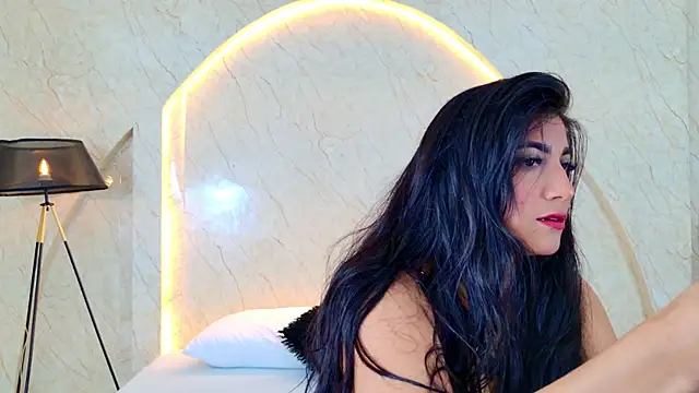 Snapshot of Antonella_Russo1 chatting on July 2026 01:14:01 PM Antonella Russo1 online show from July 2026 01:14:01 PM