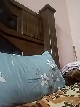 Snapshot of Bigtitsass81 chatting on October 2025 12:29:01 PM Bigtitsass81 online show from October 2025 12:29:01 PM