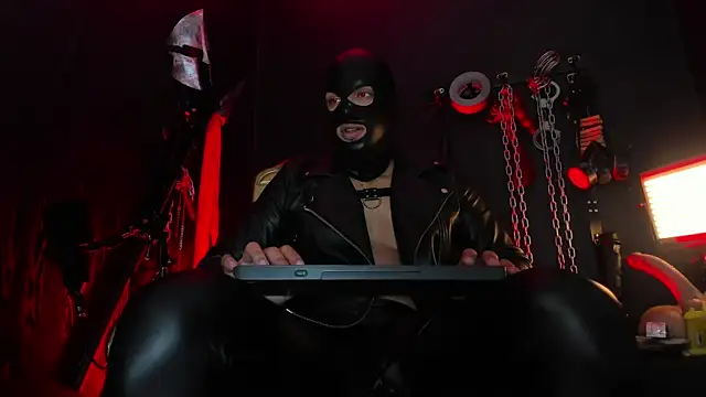 Master Connor BDSM online show from May 2026 12:43:02 PM