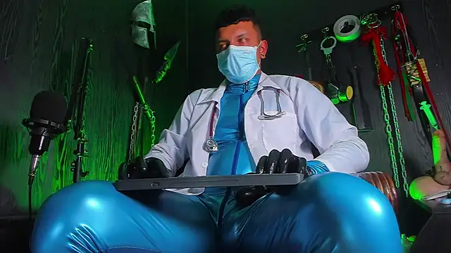 Snapshot of Master_Connor_BDSM chatting on July 2026 02:05:17 AM Master Connor BDSM online show from July 2026 02:05:17 AM