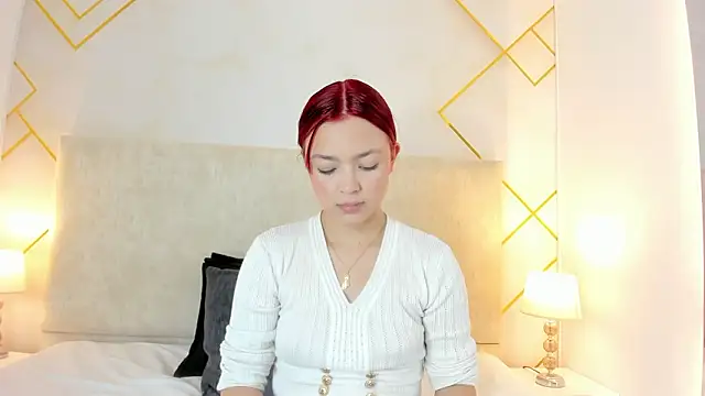 Snapshot of Martinaa_Garcia chatting on February 2026 07:31:02 PM Martinaa Garcia online show from February 2026 07:31:02 PM