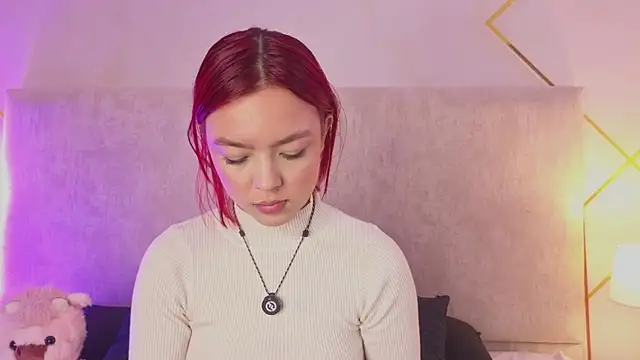 Martinaa Garcia online show from July 2026 07:49:02 PM