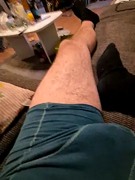 Snapshot of michindm chatting on November 2025 06:23:01 AM michindm online show from November 2025 06:23:01 AM