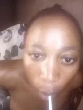 Bretbooty23 online show from January 2026 11:48:01 AM