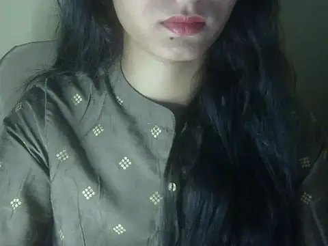 Snapshot of Shezi_N chatting on June 2026 02:31:01 PM Shezi N online show from June 2026 02:31:01 PM