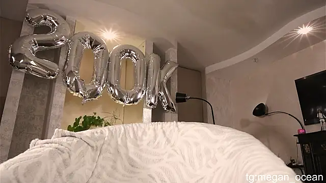 Megan galactica online show from February 2026 04:24:02 PM